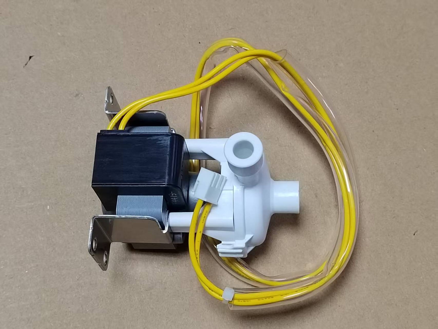 1PCS  FOR Daikin Ductwork drainage pump P220DB-029 Fast delivery