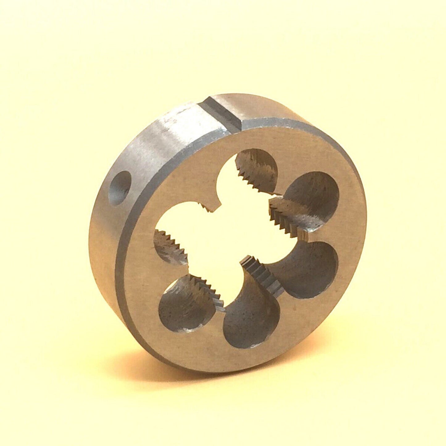 25mm x 1.5 Metric Right hand Die M25 x 1.5mm Pitch