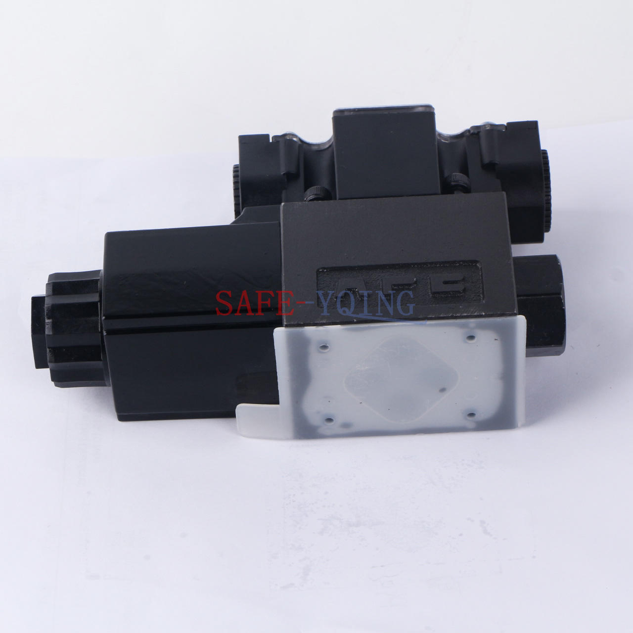 ONE Northman Solenoid Operated Directional Valve SWH-G02-B2-A110-10