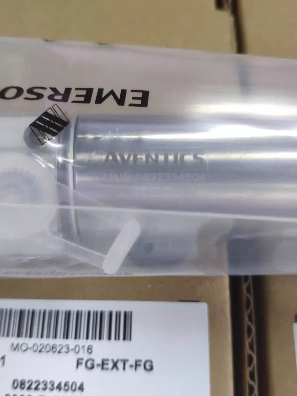 1pcs AVENTICS Mini Micro Cylinder 0822334504