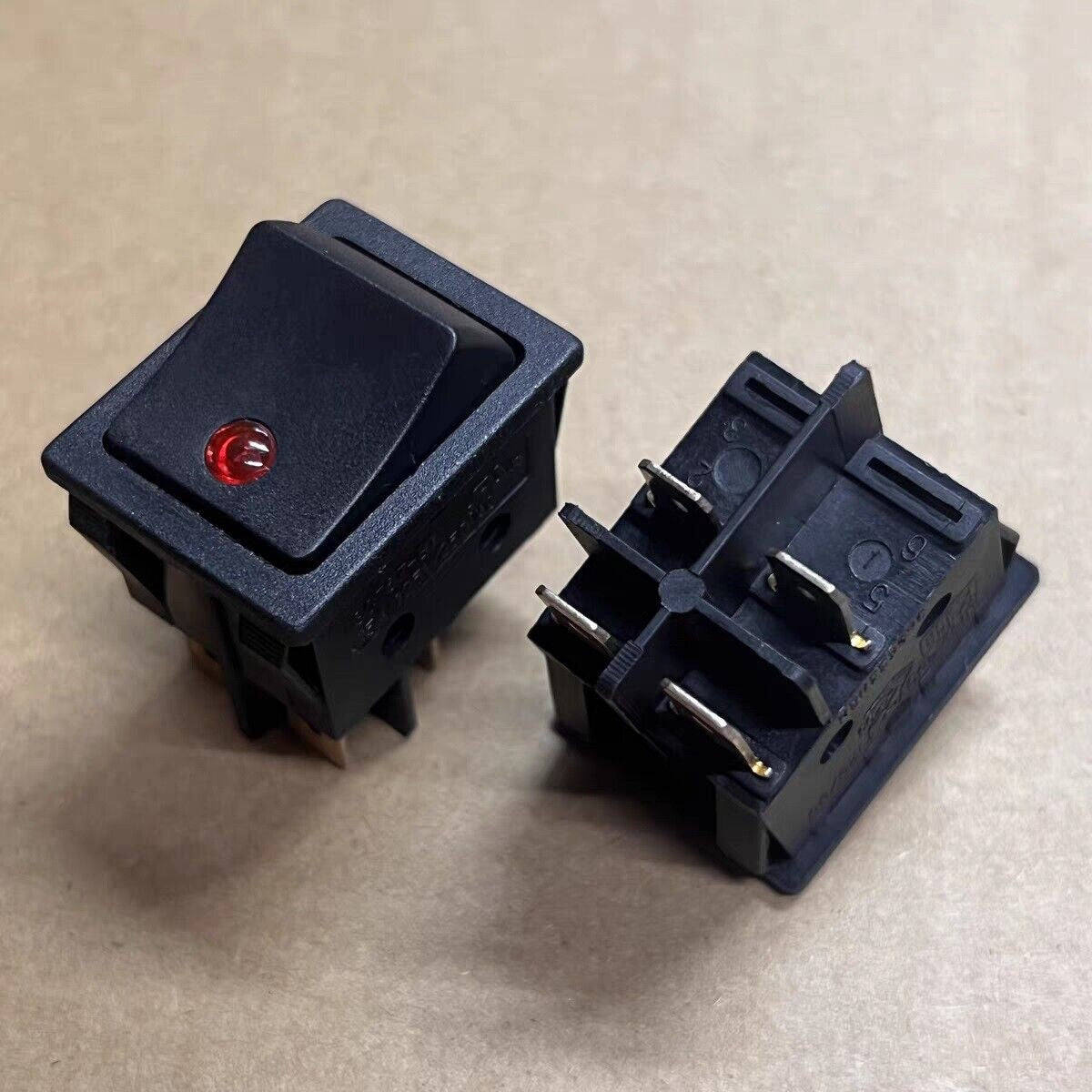 BAOKEZHEN SC767-B1 4 Pins 2 positions Rocker Switch Red Lamp 15A 125/250VAC