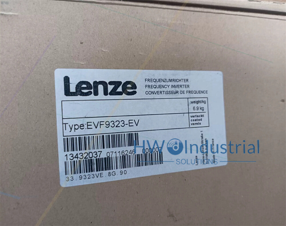 1/Piece  LENZE Inverter EVF9323-EV EVF9323EV Frequency Converter Drive