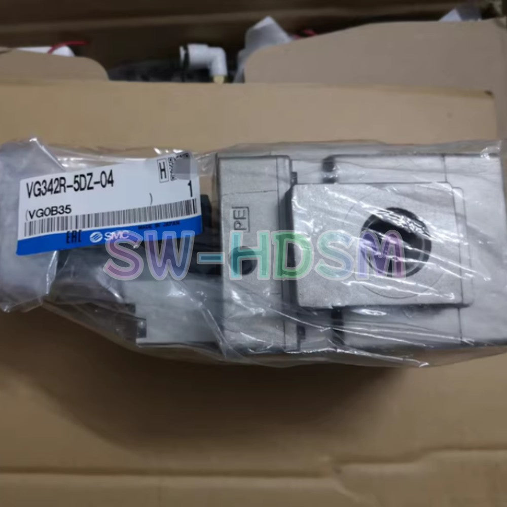 1PCS  for SMC Solenoid Valve VG342R-5DZ-04 Freight Free