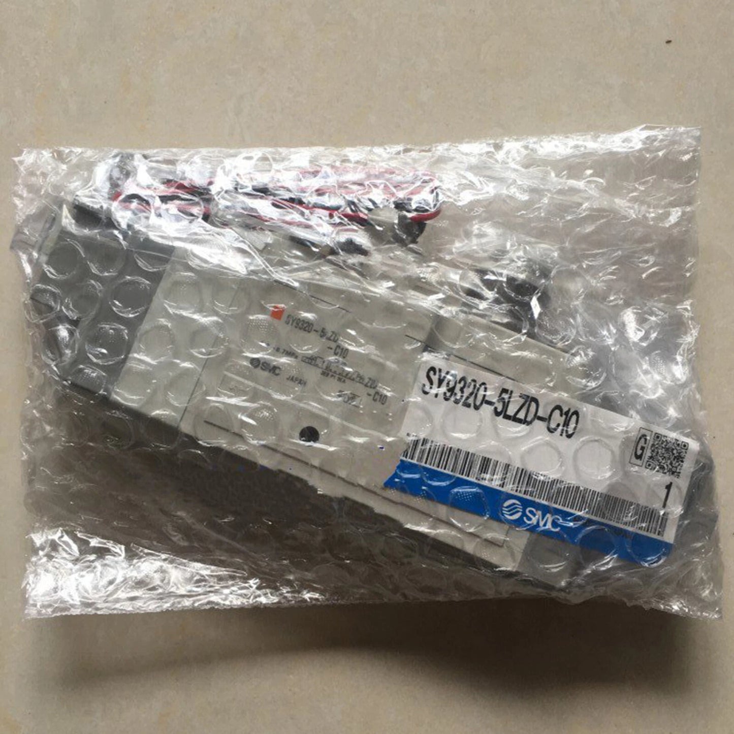 1pcs  SMC SY9320-5LZD-C10 Solenoid Valve Free shipping #P