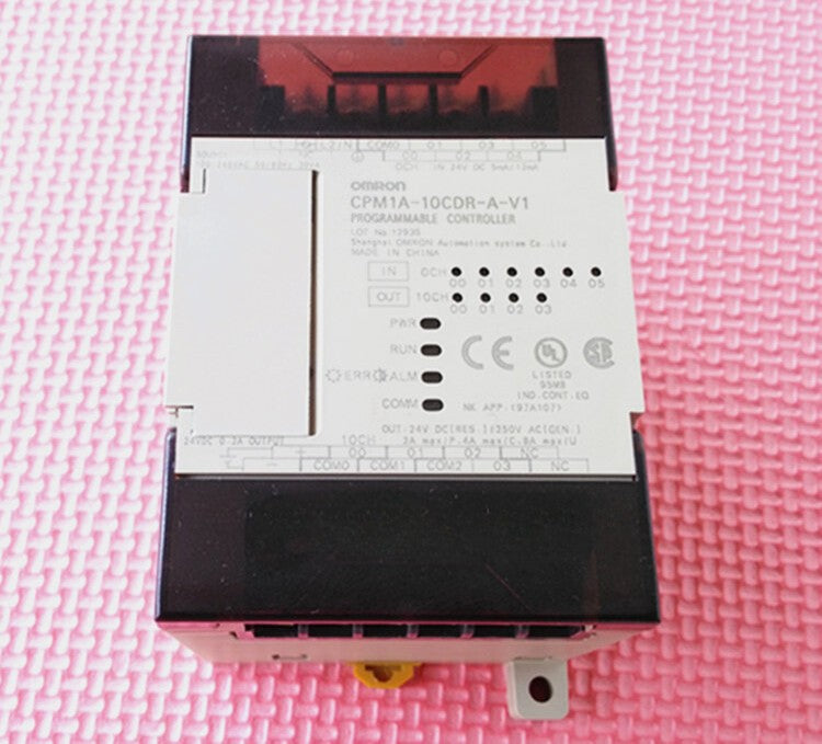 1PC  Omron CPM1A-10CDR-D-V1 Programmable Controller
