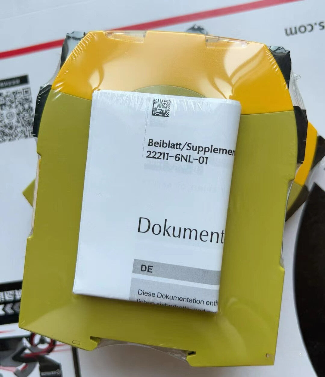 1pcs  PILZ PNOZ S2c 751102 Safety Relay