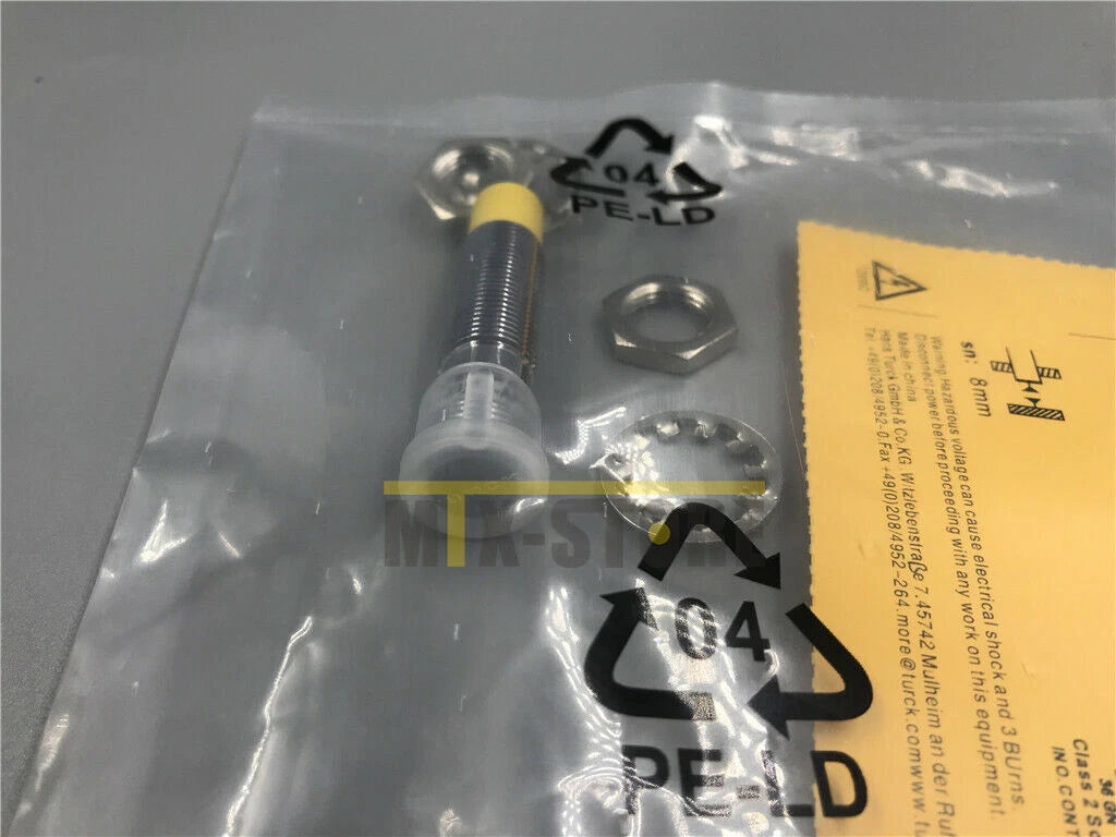 1PC    proximity switch NI8U-EM12-AP6X-H1141