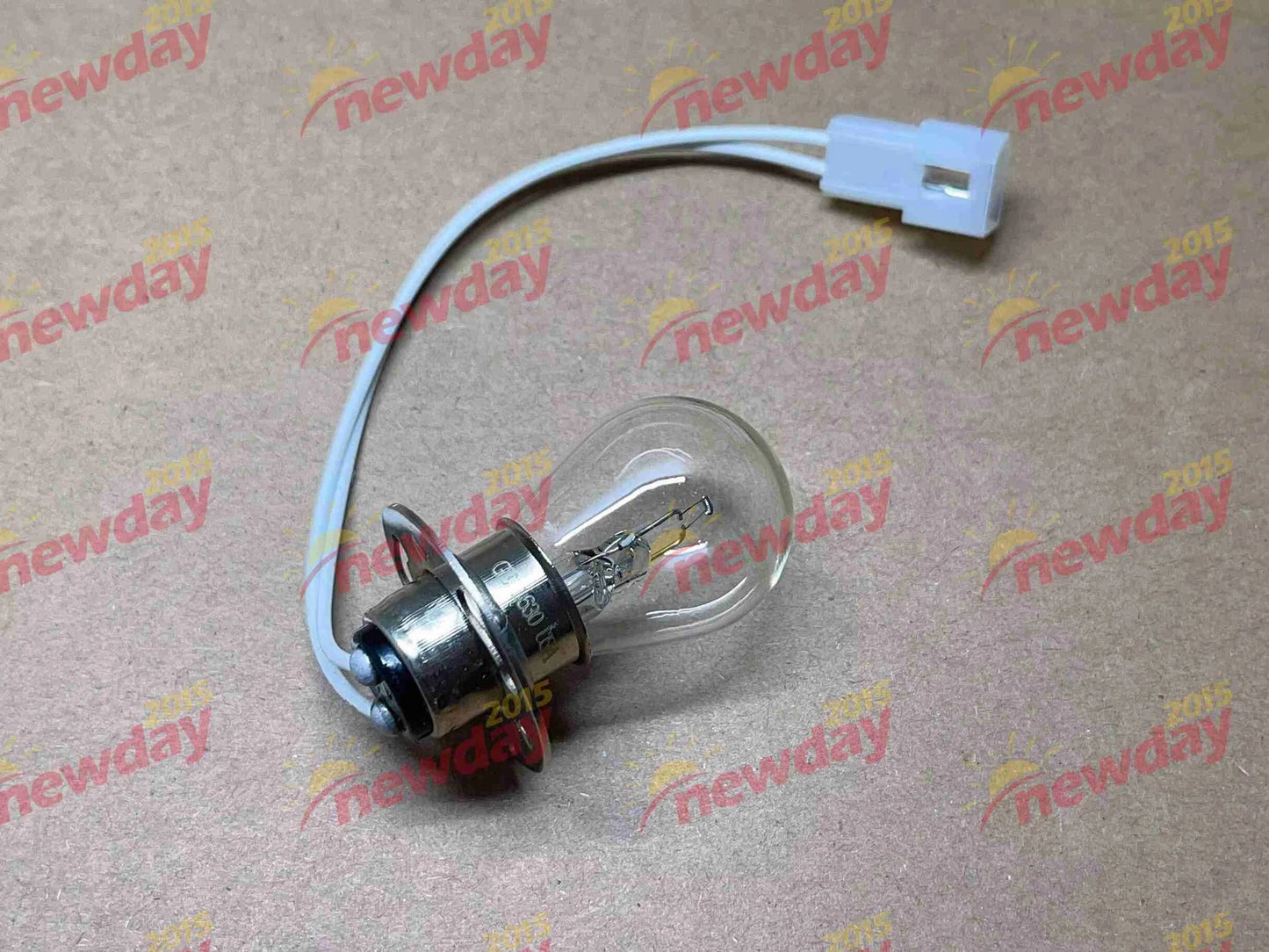 1PC 1630 6.5V2.75A Turbidity Meter Light  1720D/1720E Turbidimeter Lamp Bulb