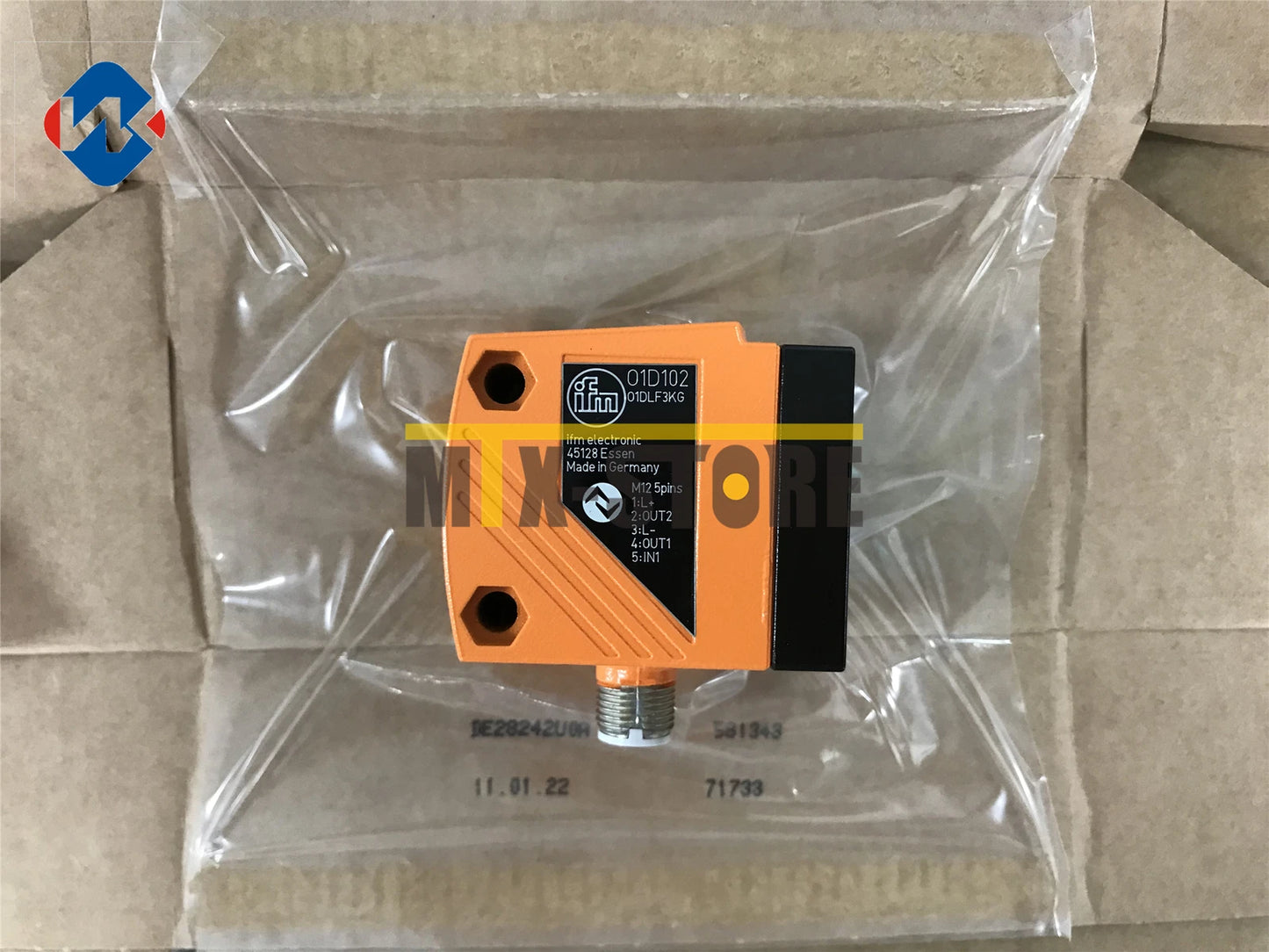 1PCS  IFM 01D102 O1D102 O1DLF3KG  Photoelectric Distance Sensor #P