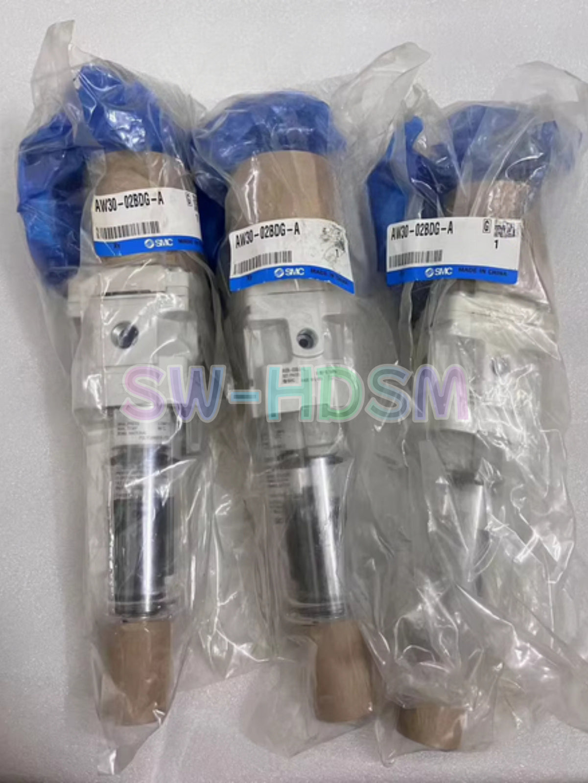1PCS  for SMC filter AW30-02BDG-A freight free