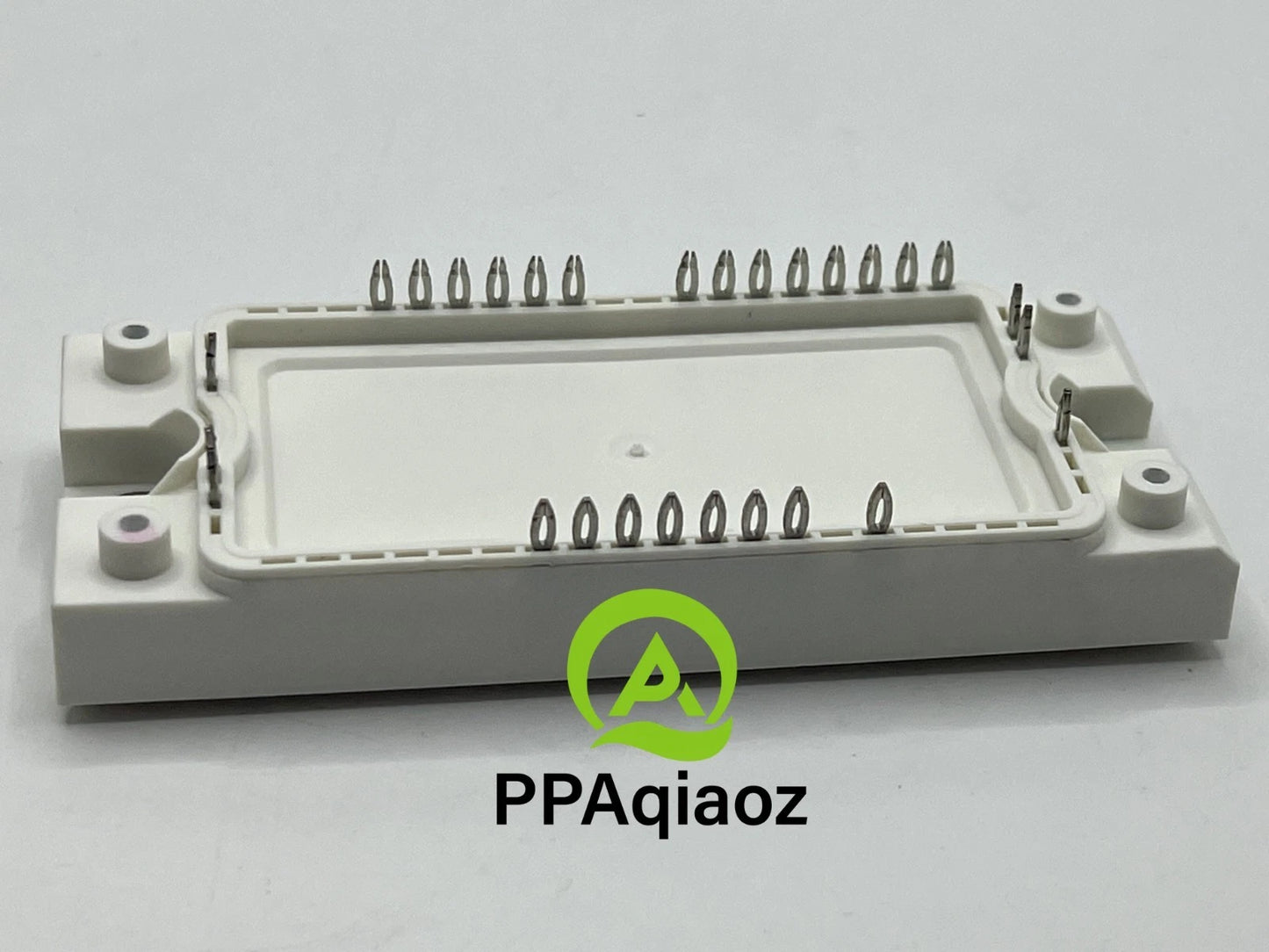 IFF300B12N2E4P_B11 For INFINEON  module Free Shipping #P
