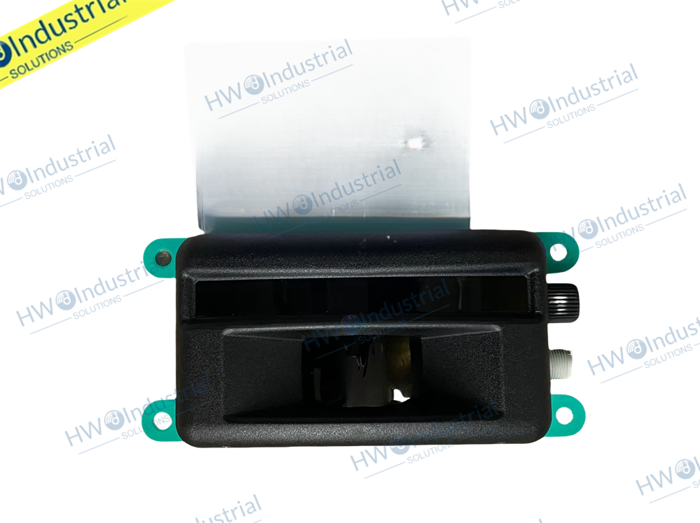 1/Piece OMD6000-R2100-B16-2V15 276582 P +F Distance Sensor