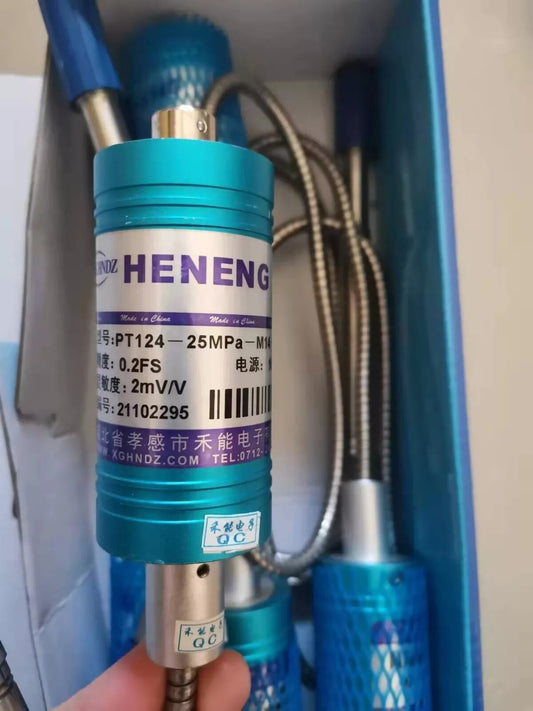 1 PCS    PT124-25MPa-M14*1.5 High Temperature Melt Pressure Sensor
