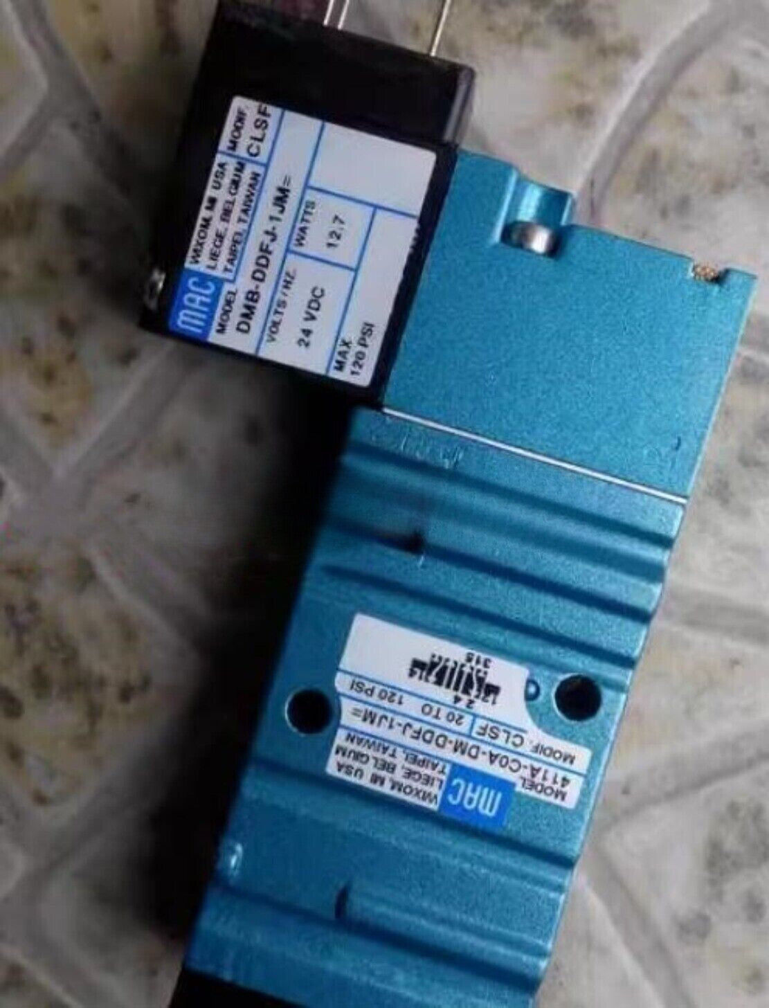 1PCS    MAC solenoid valve 411A-D0A-DM-DDFJ-1JM in stock