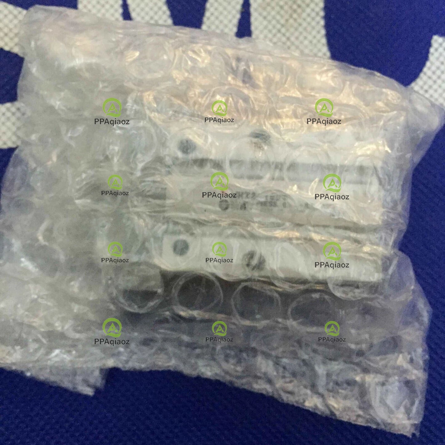 1pc  SMC MHZ2-16D3 Pneumatic Finger Fast Delivery #YP1 #P
