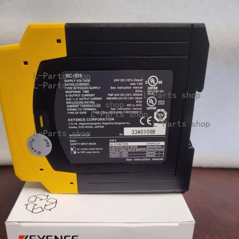 1PC  Keyence SC-S11 Safety Relay SCS11 In Box   Free Shipping