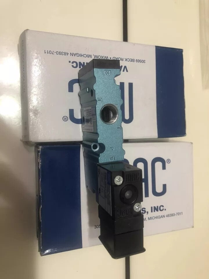 1PC  MAC solenoid valve 52A-11-D0A-DM-DDAJ-1JM