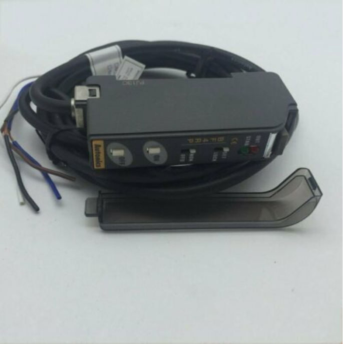 1PCS   AUTONICS Fibre Optical Sensors BF4RP