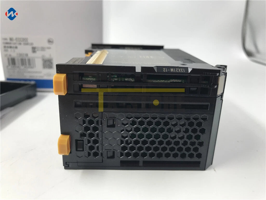 1PCS   ONES OMRON NX-ECC202 NXECC202 #P
