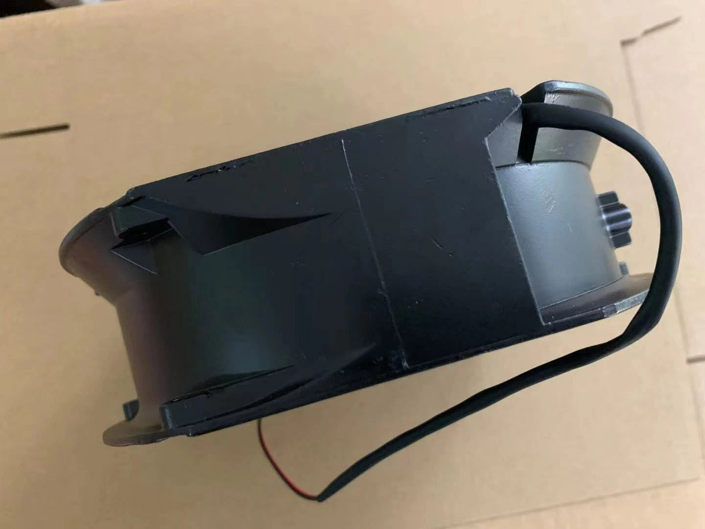 1PC Yaskawa inverter fan 24V 4.8A 5920FT-D5W-B60 HB4A0515 external cooling fan