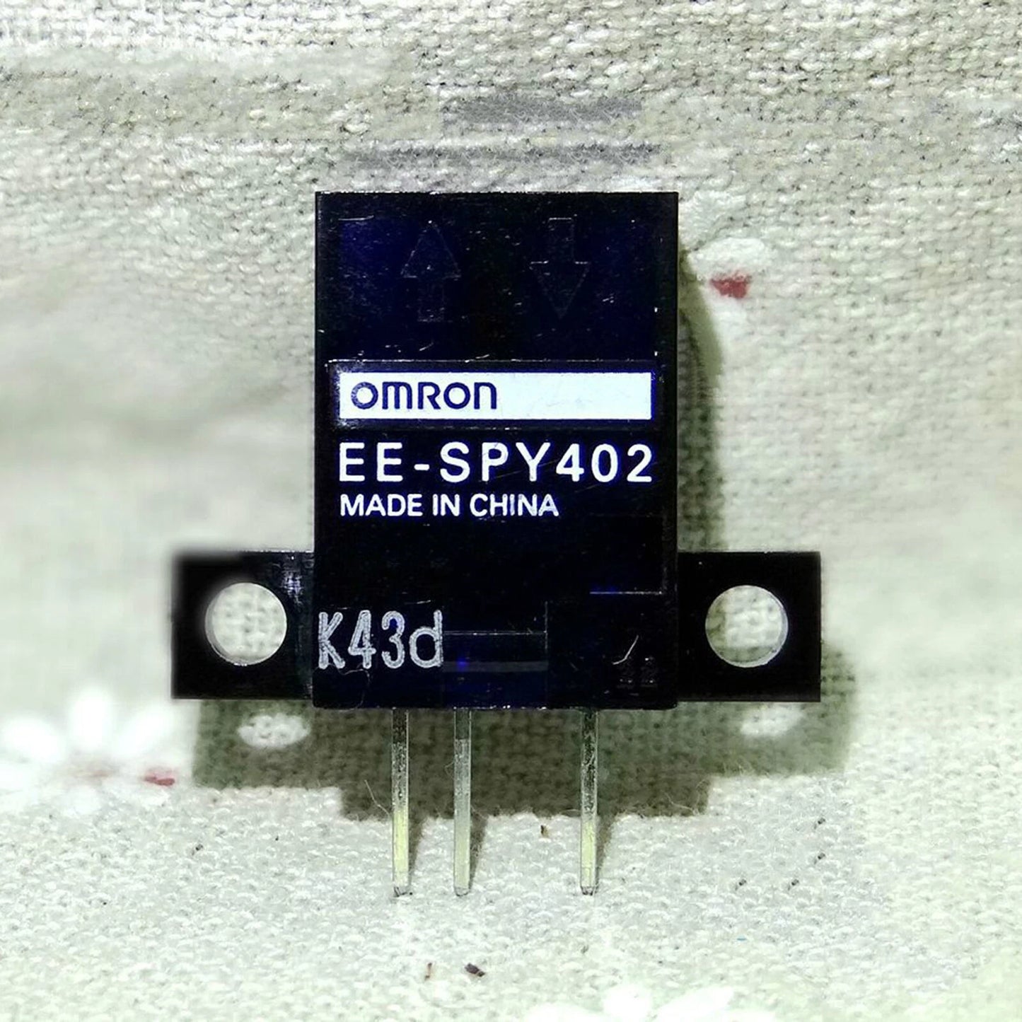 1PC  Omron EE-SPY402 Photo Microsensor Fast Ship #XR #P