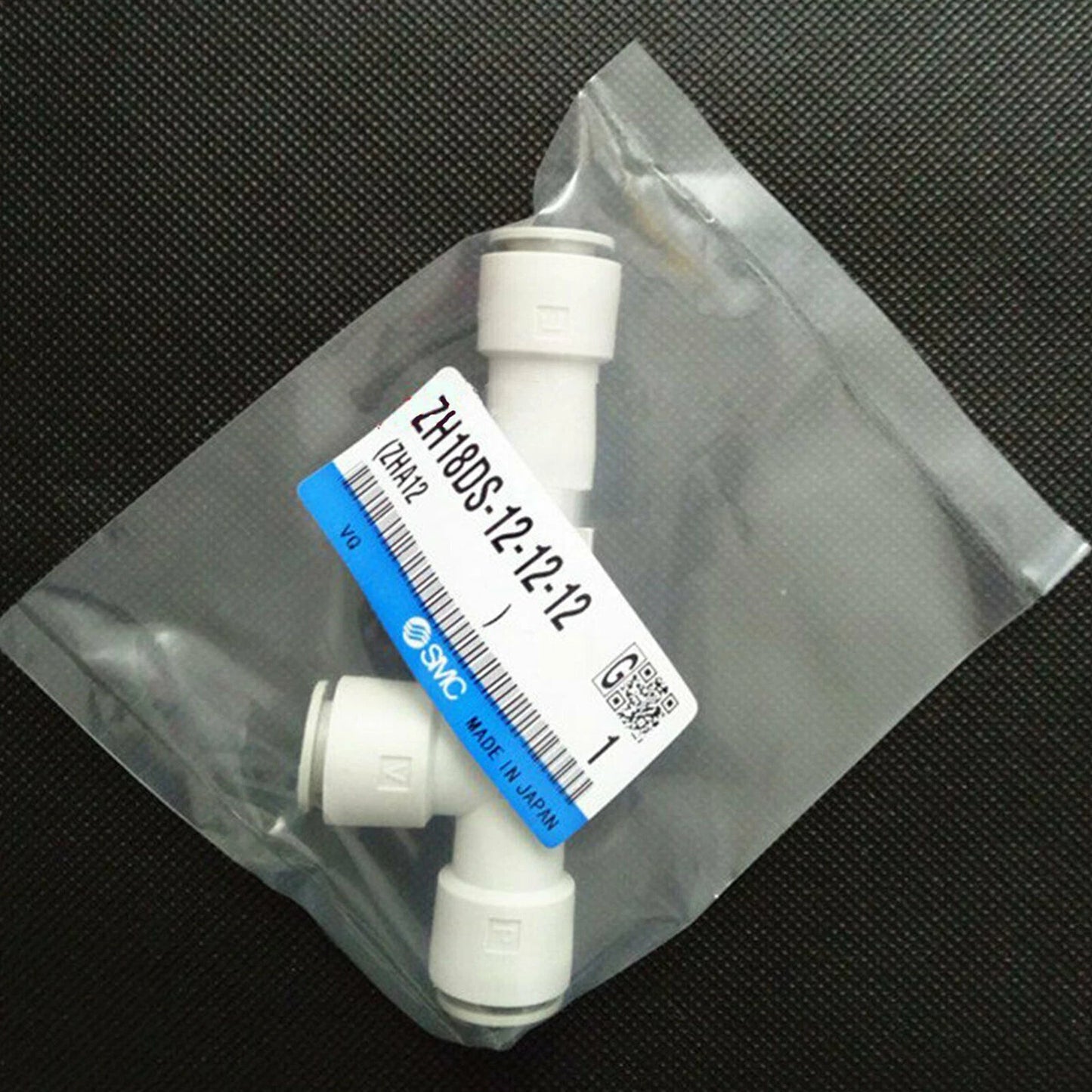 1pc  SMC ZH18DS-12-12-12 CKT Vacuum generator Free shipping #P