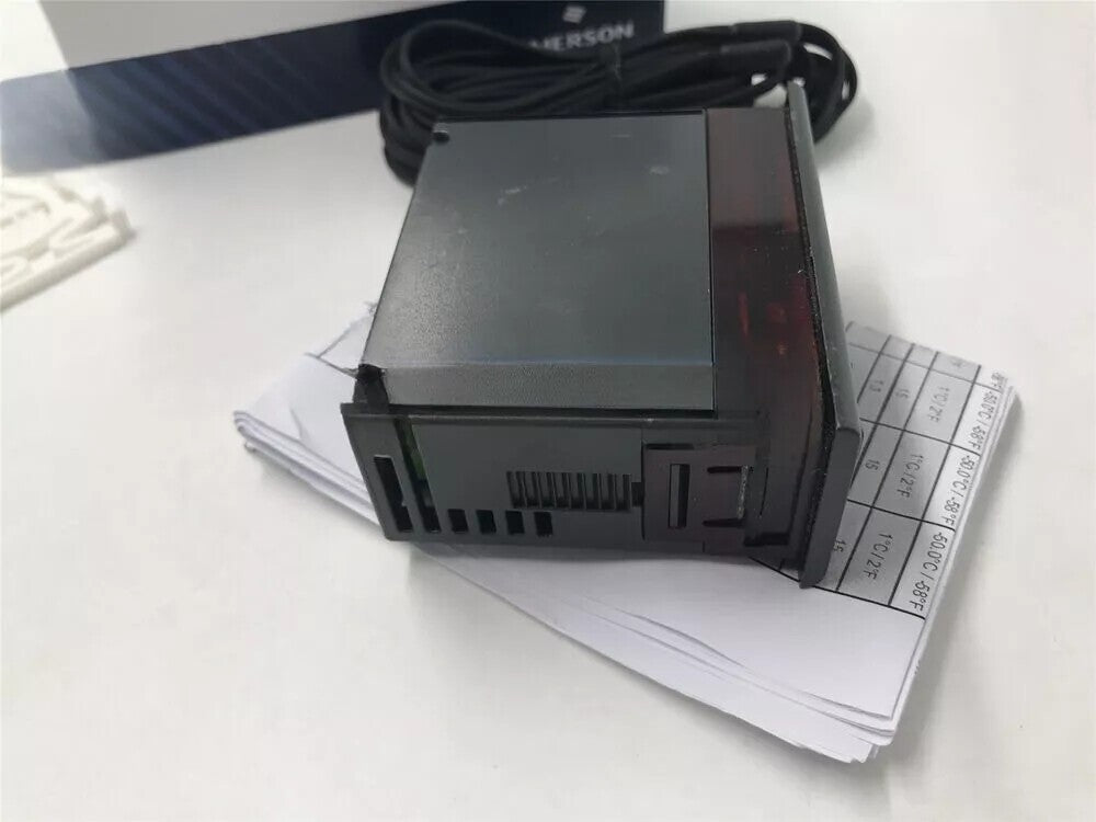 1pcs  DIXELL Temperature Controller XR20C-5N0C0-E