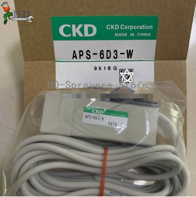 1PCS  FOR CKD APS-6D3-W Pressure Switch APS6D3W In Box freight free