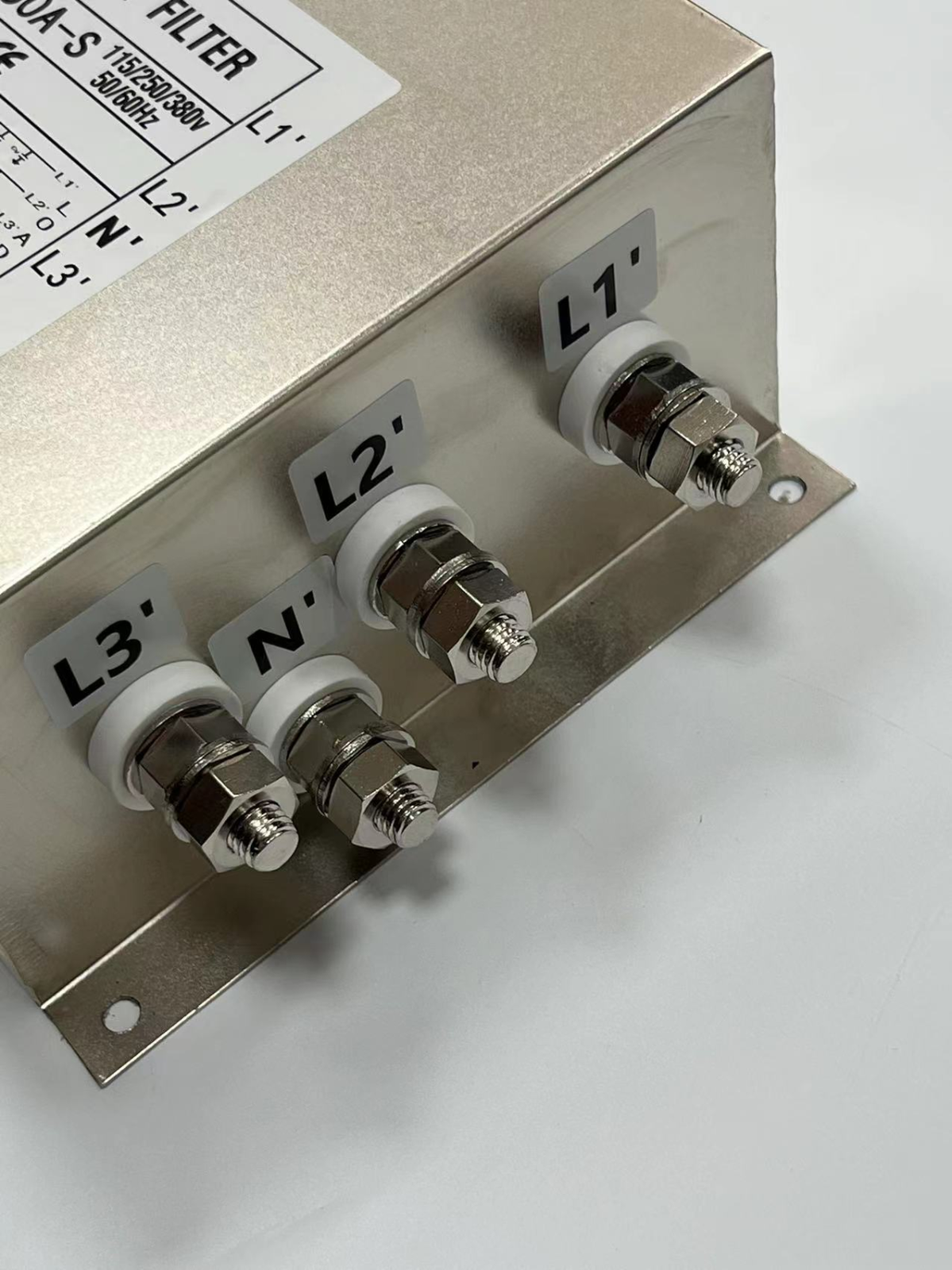 1pcs Keils Three-phase Four-wire Filter CW8M-150A-S CW8M-200A-S