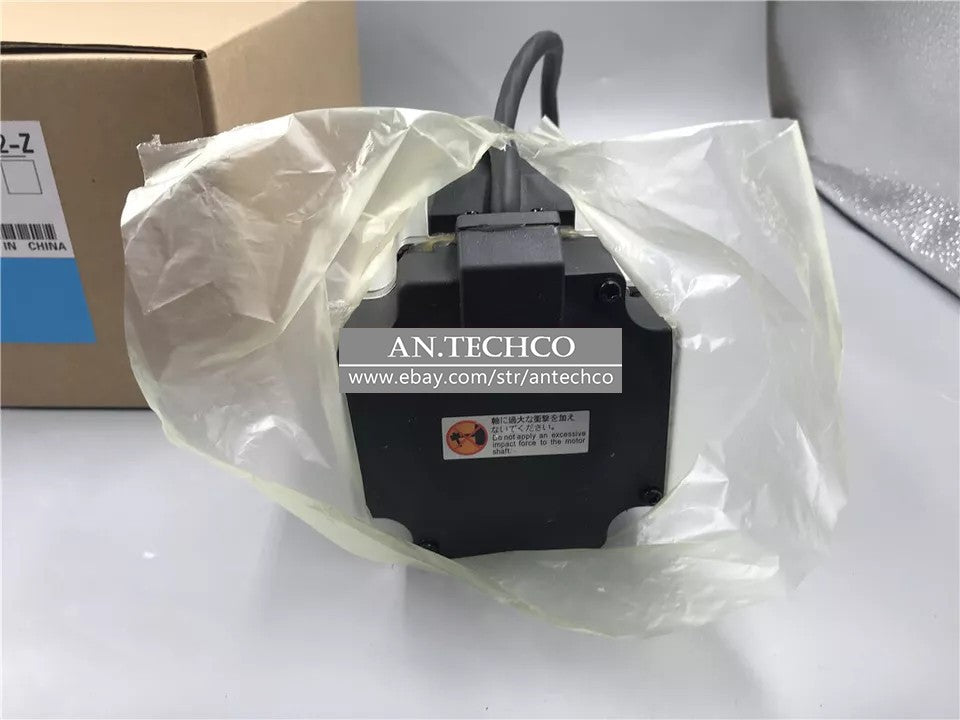 1pcs  Omron   R88M-G75030T-S2-Z Servo Motor
