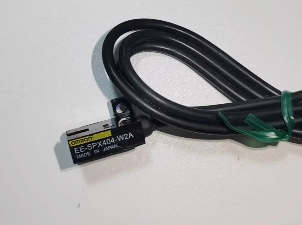 1PC Photoelectric Sensor  One EESPX404W2A EE-SPX404-W2A 1M