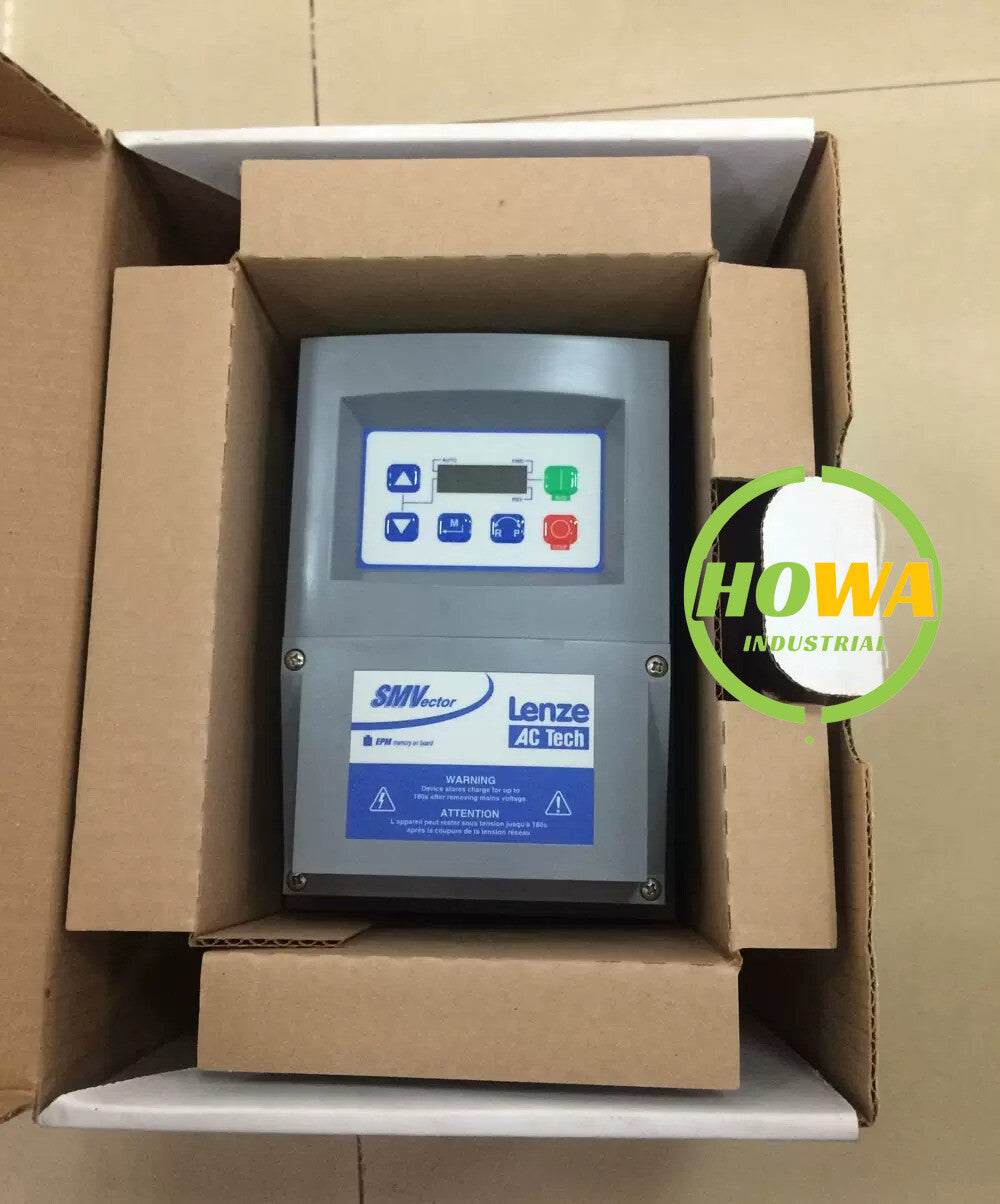 1/Piece  Lenze ESV152N04TXE Inverter 380v 1.5kw Frequency Converter