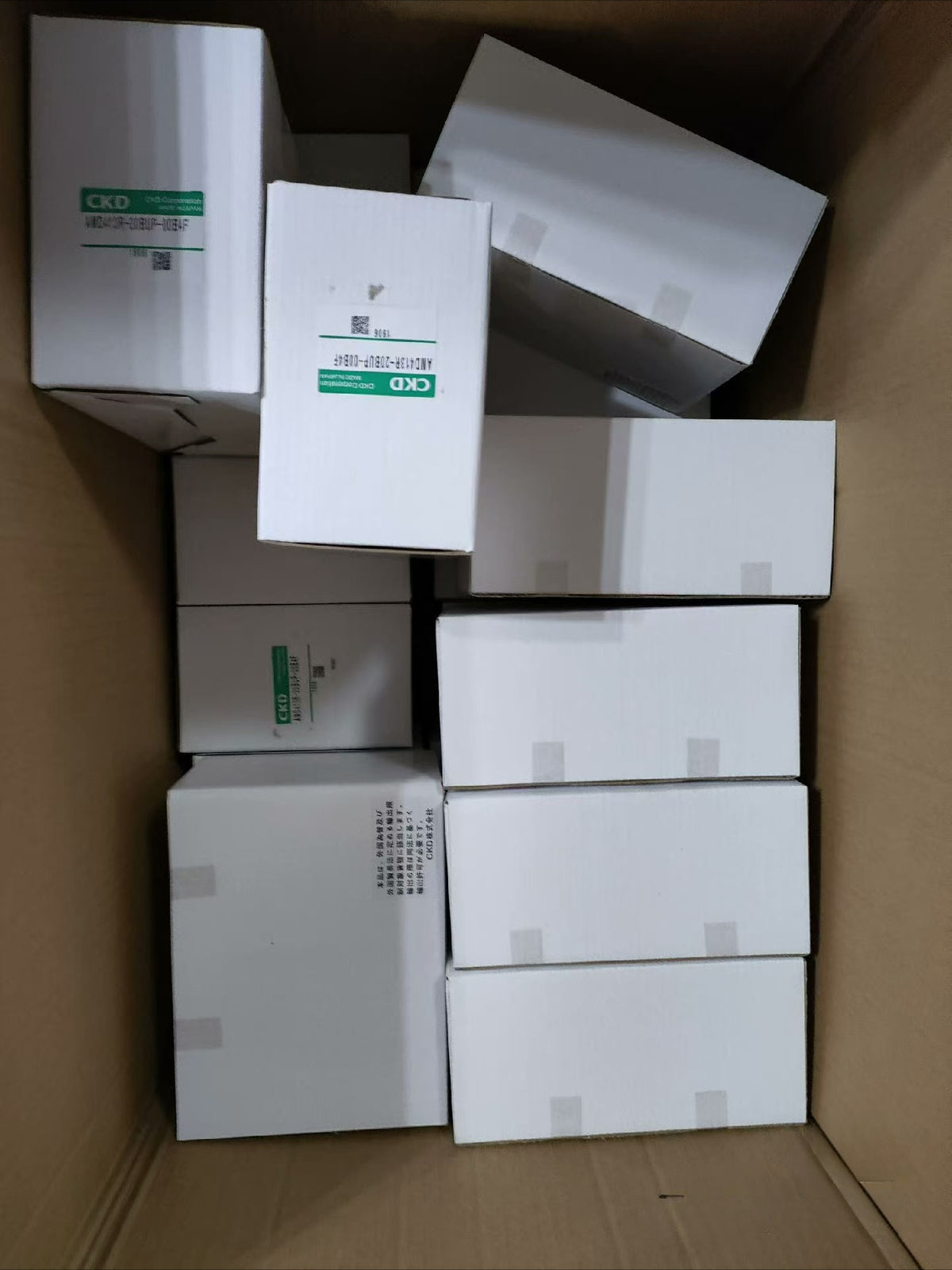 1pcs CKD AMD413R-20BUP-00B4F  Valve