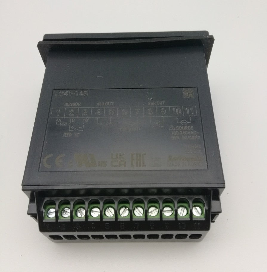 1PC  Autonics Temperature controller TC4Y-14R TC4Y14R