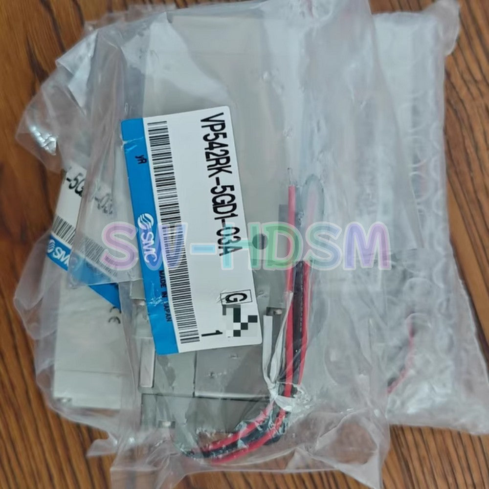 1PCS  Fit for SMC Solenoid Valve VP542RK-5GD1-03A Freight Free