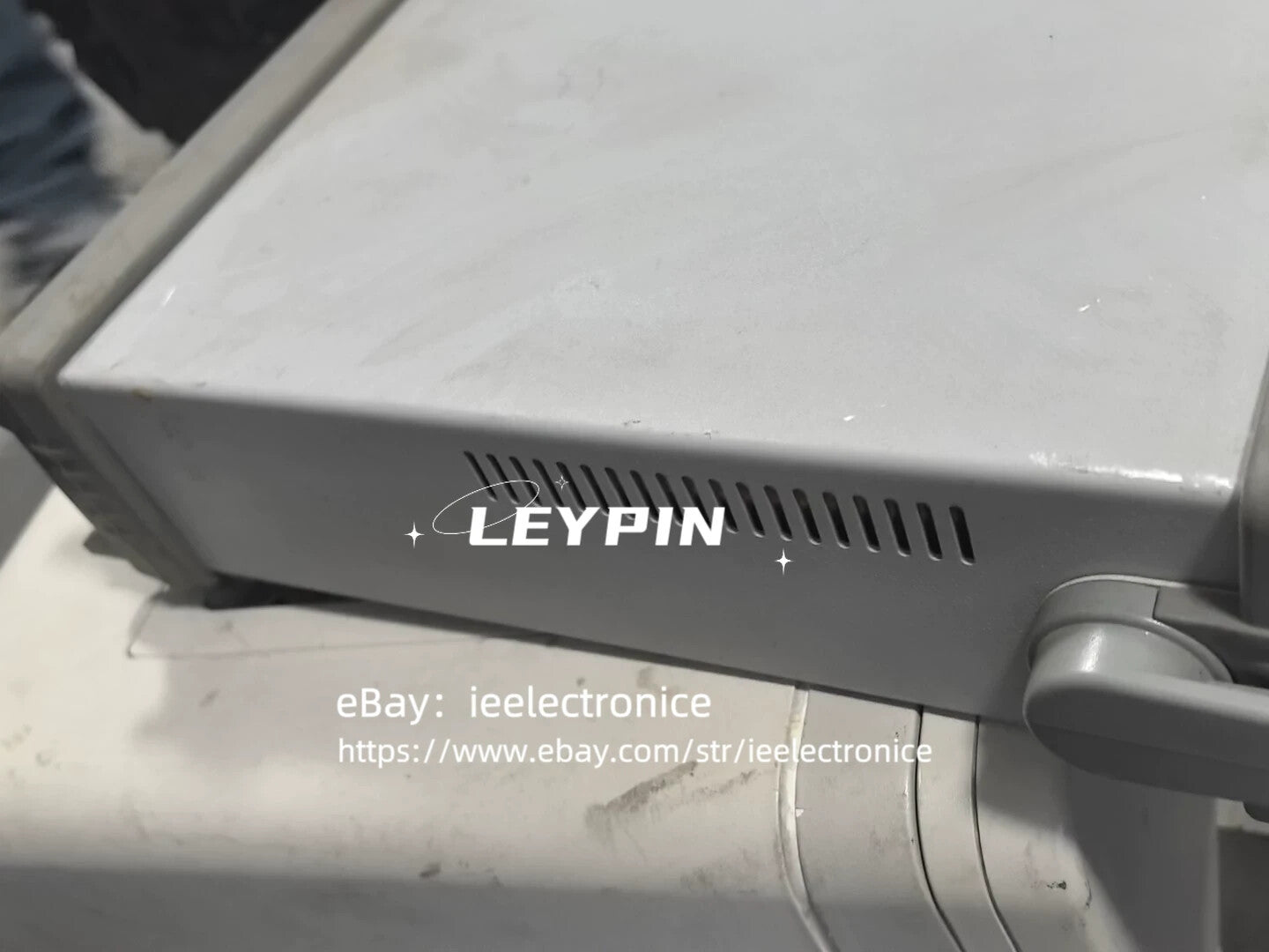 HP/Keysight Agilent 53181A opt:030 Universal Frequency Counter 3GHZ,10 digits/s