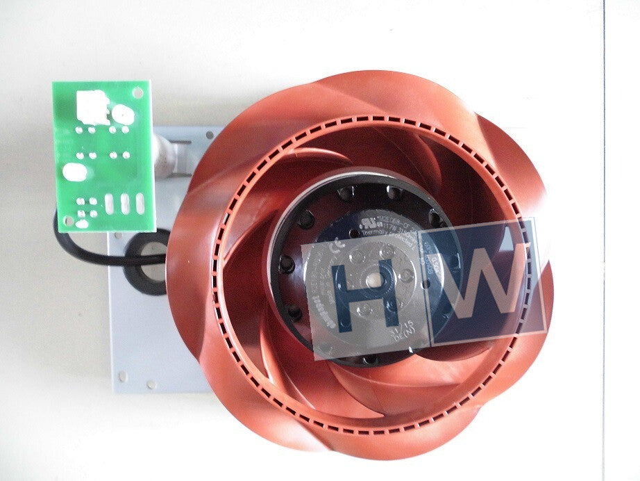 1PC  LA466711U002 M2E068-CF Parker Governor Fan