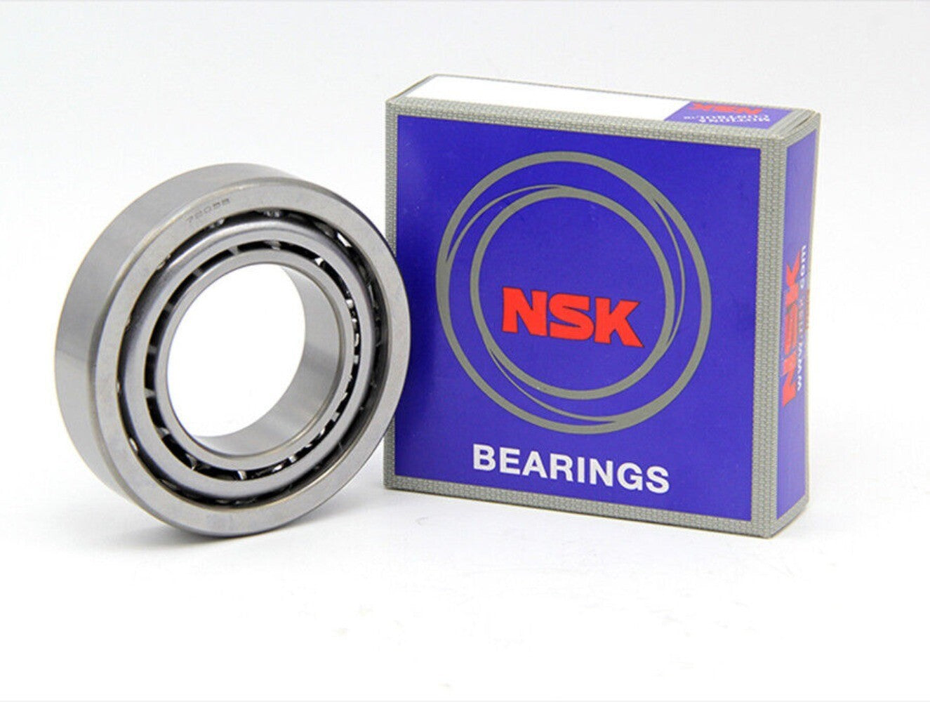1pcs NSK 7206 BW Single Row Angular Contact 30x62x16mm Ball Bearing