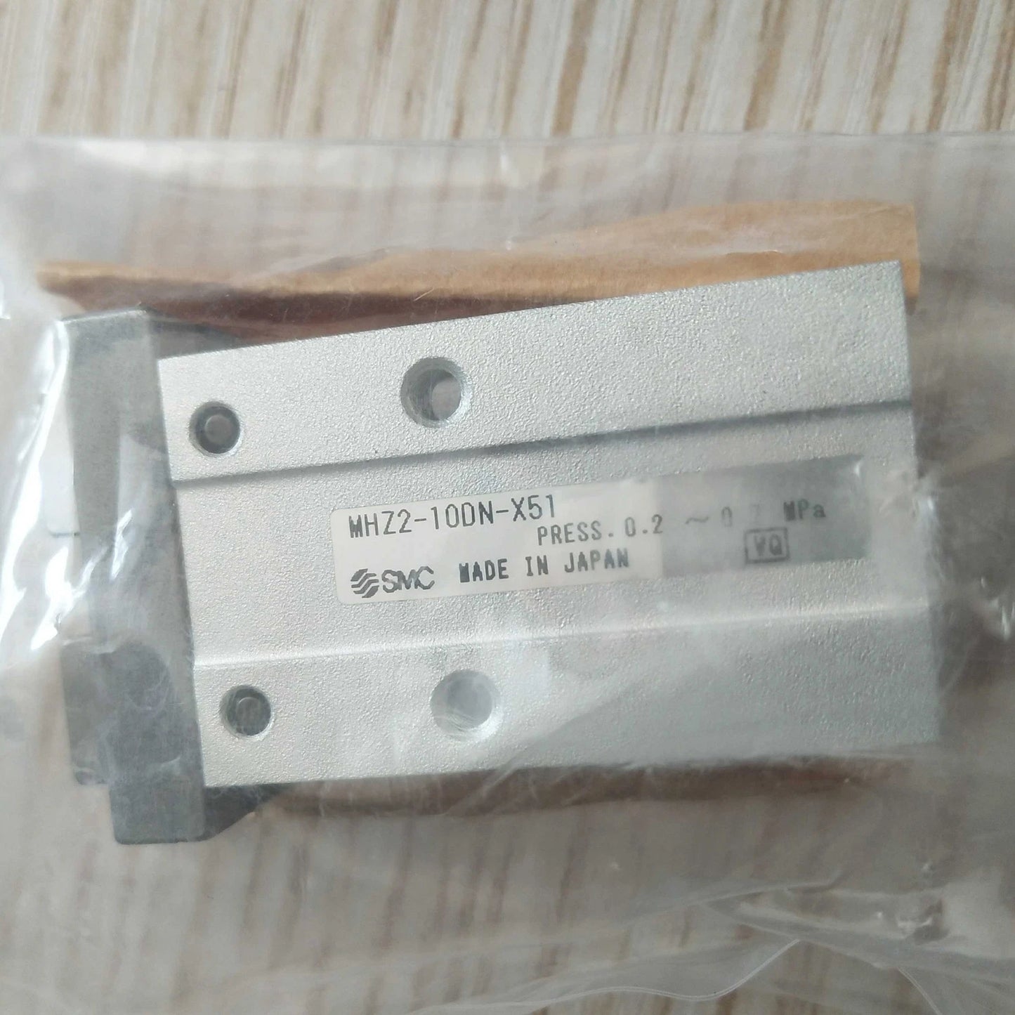 one  SMC MHZ2-10DN-X51 Finger gripper cylinder Fast Shipping  #P