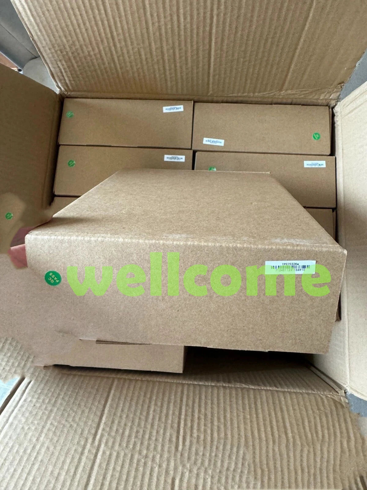 1PC  TPC7032Kw touchscreens  #P