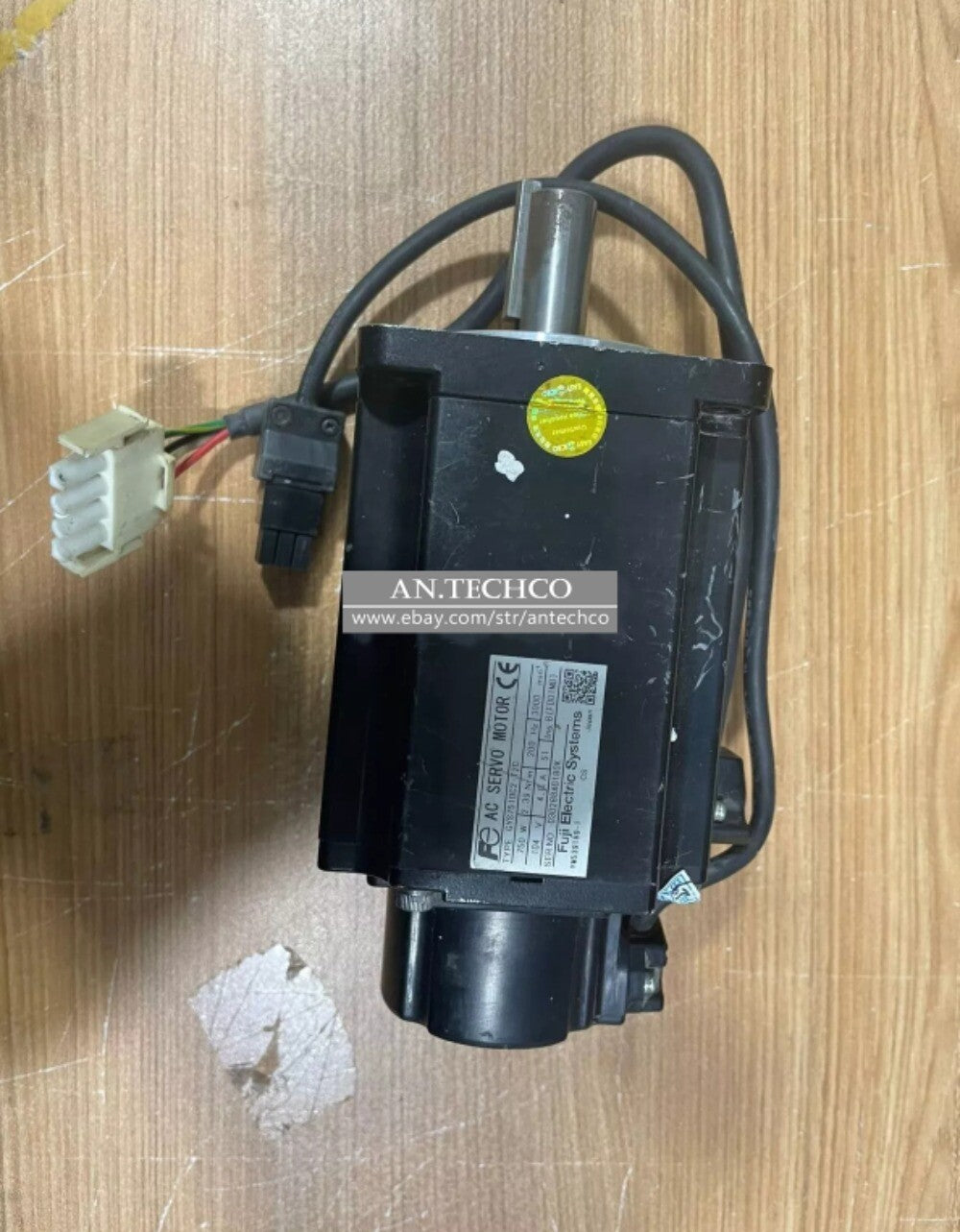 ONE GYS751DC2-T2C Servo driven motor