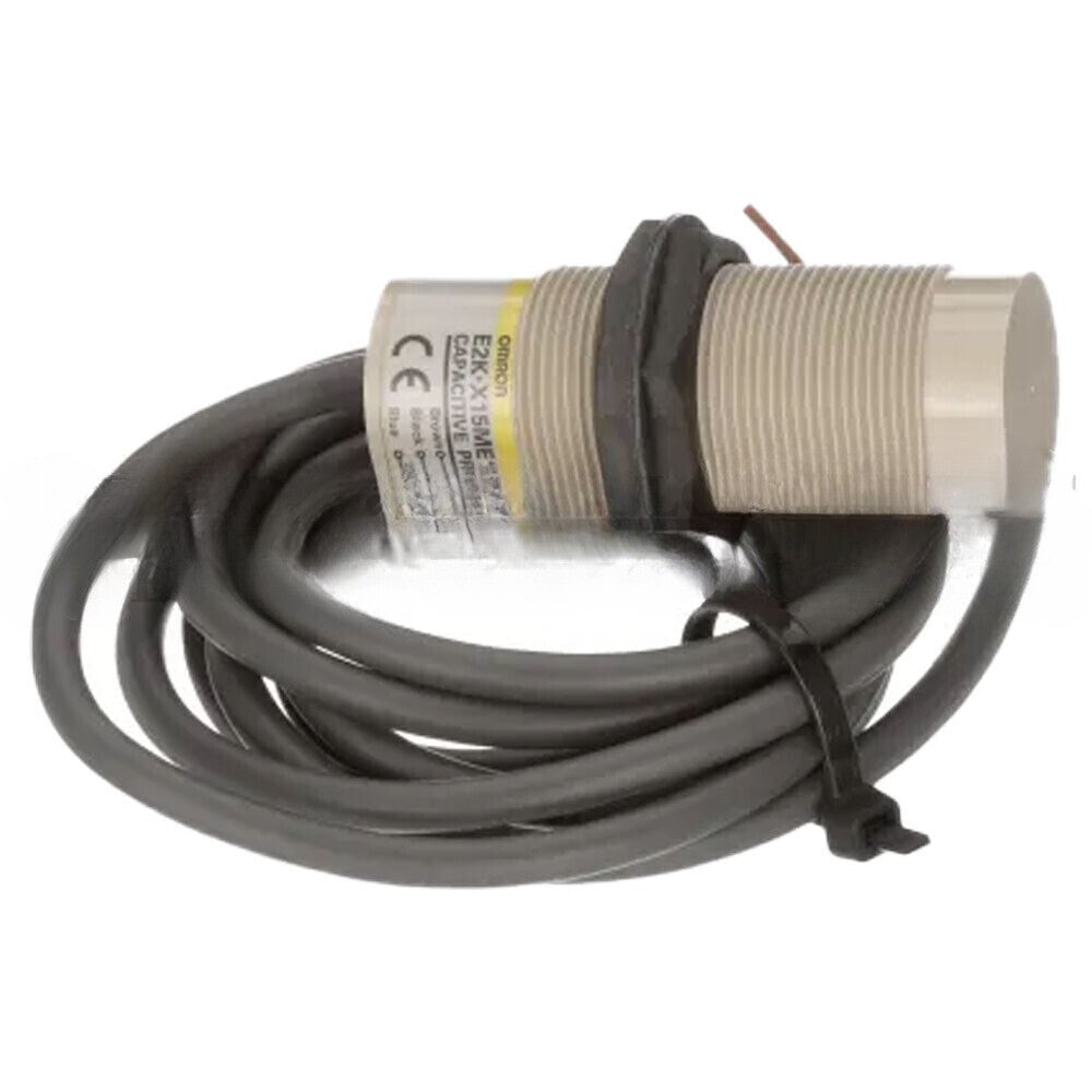 Omron E2K-X15ME1 Proximity Switch