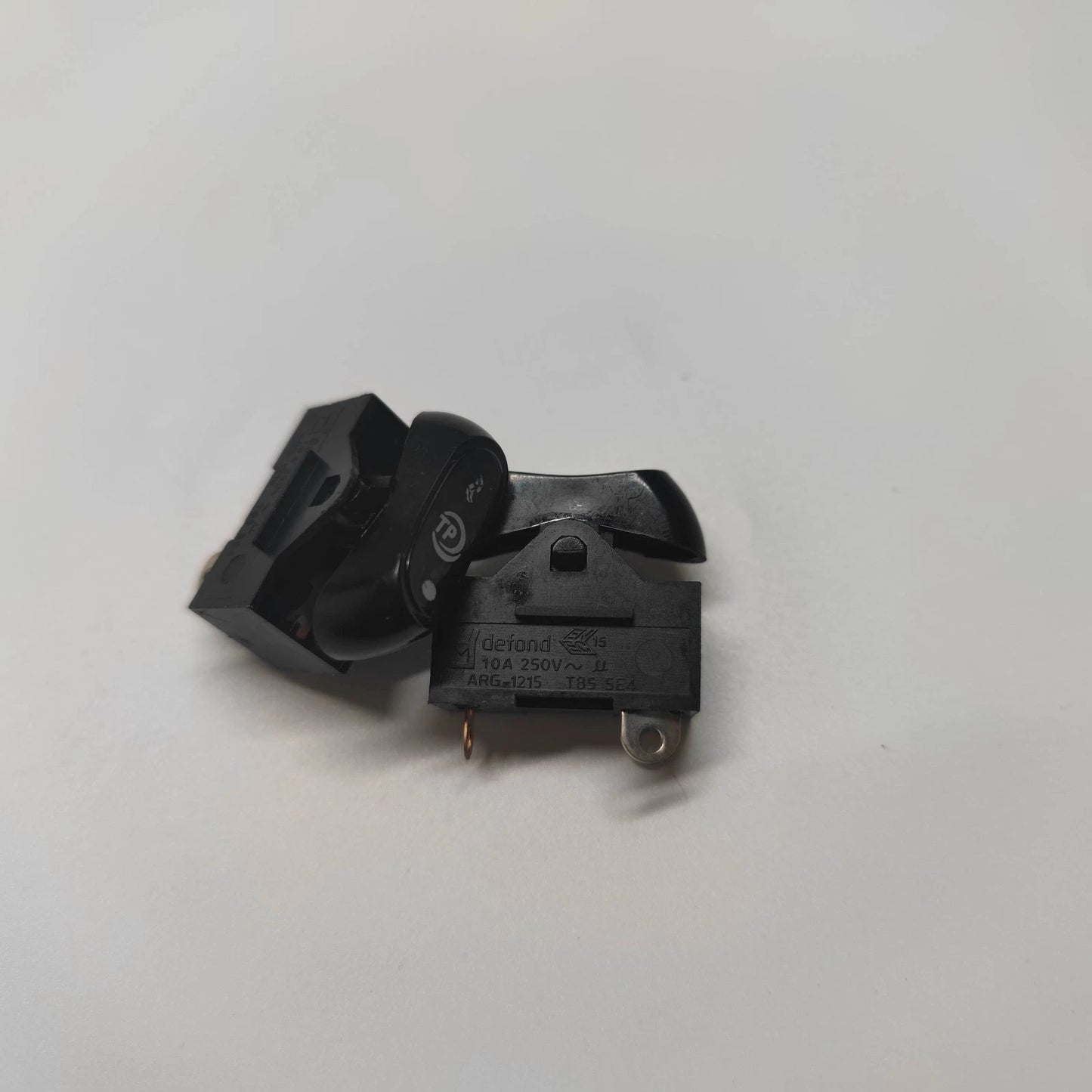 2pcs DEFOND ARG-1215 10A 250V Hair dryer switch 3pins 3positions