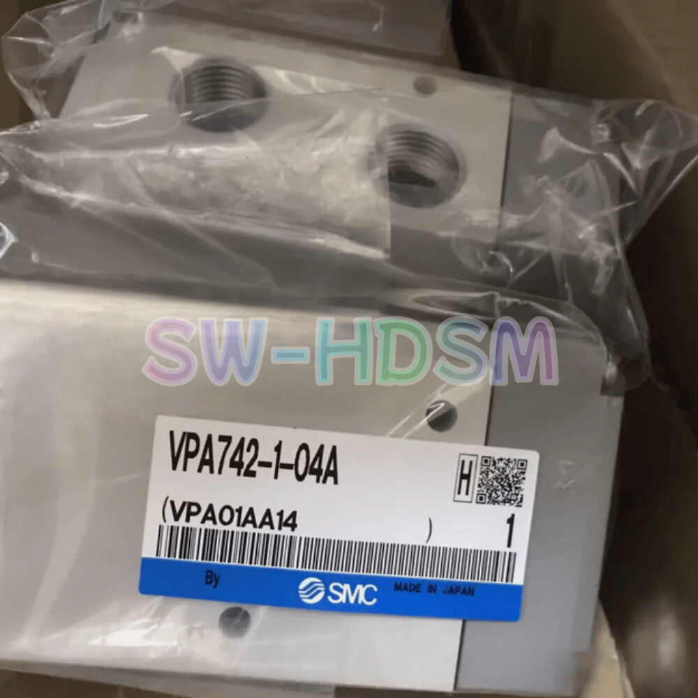 1PCS  Fit for SMC Solenoid valve VPA742V-1-04A freight free