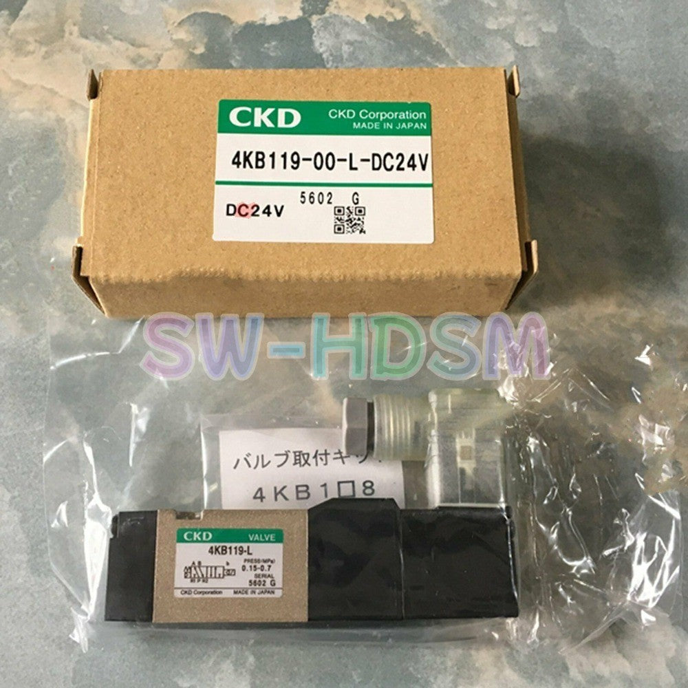 1PCS  FORCKD Solenoid Valve 4KB119-00-L-DC24V DC24V Freight Free