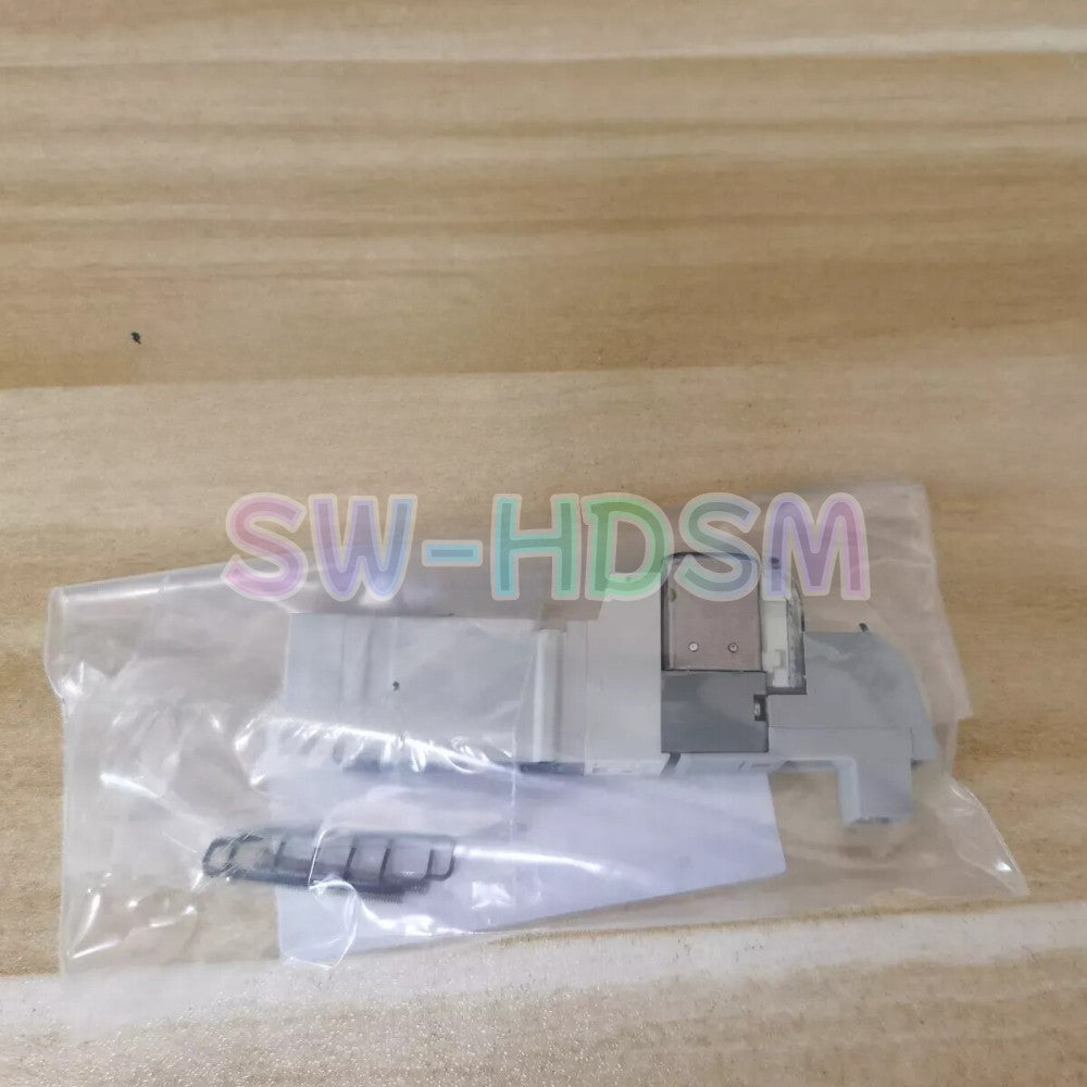 1PCS  for SMC SY3140-5FU SY31405FU Solenoid Valve Freight Free