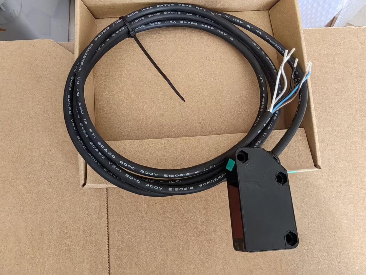 1/Piece RLK31-54/31/115 P+ F Diffuse Reflective Photoelectric Sensor 183064