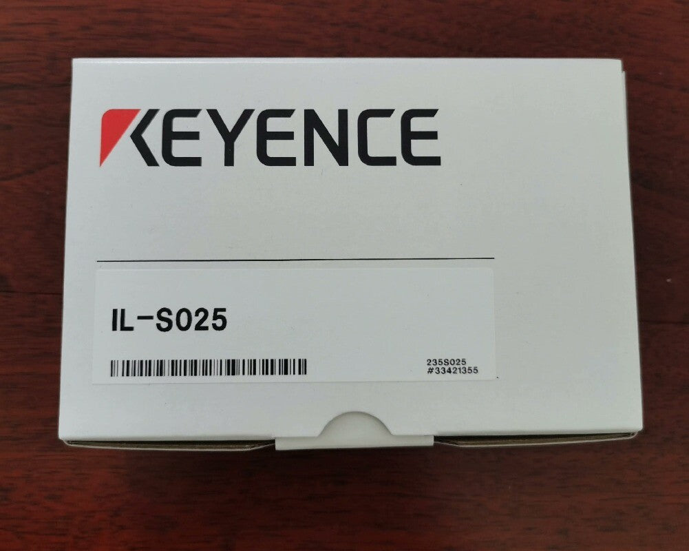 1pcs KEYENCE IL-S025 LASER Displacement Sensor