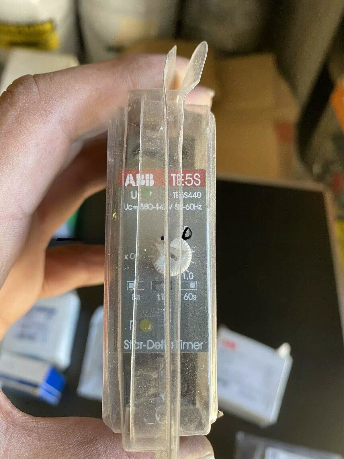 1/Piece TE5S-440 ABB Time Relay Voltage 380-440V 1SBN020010R1004