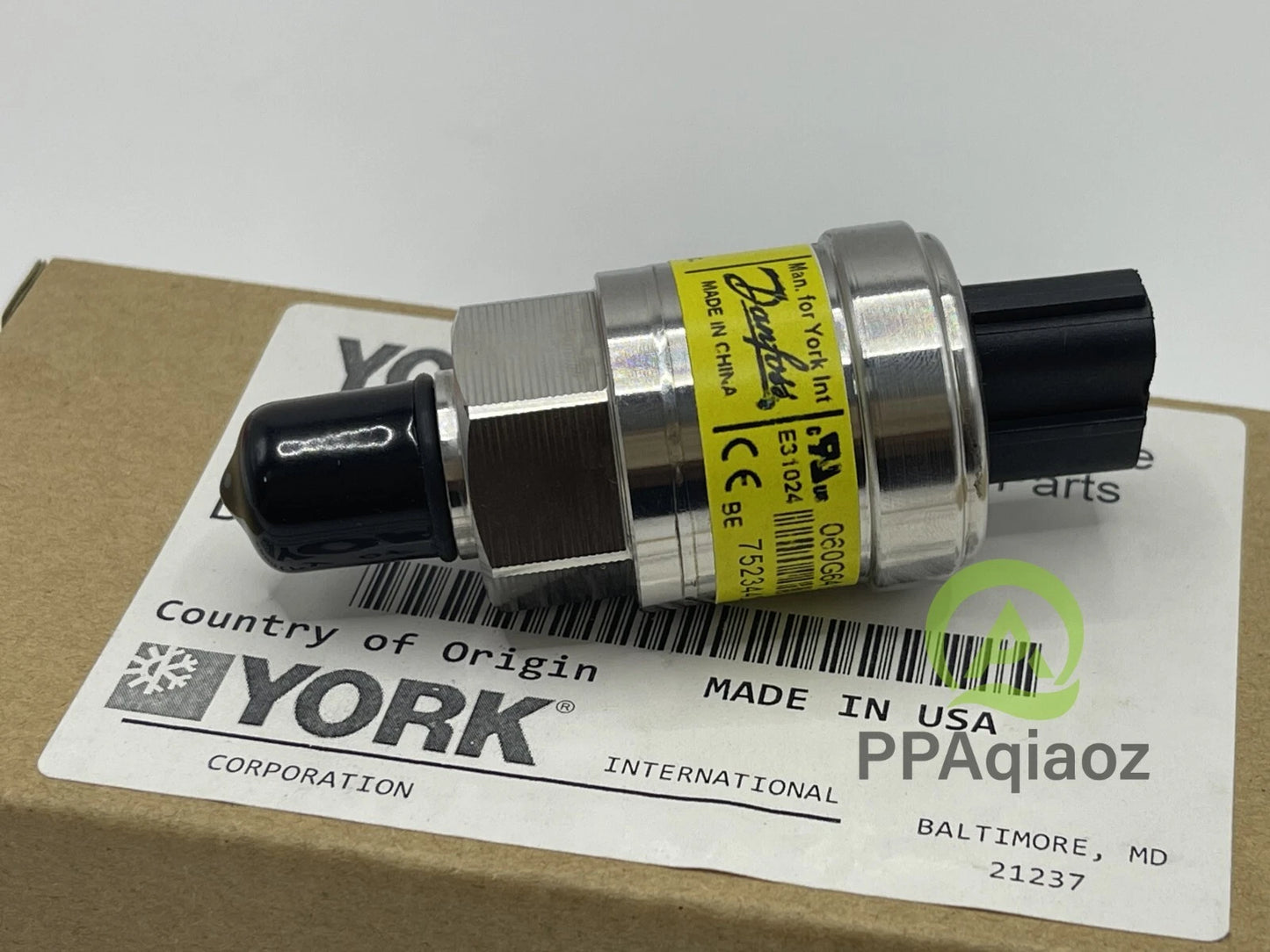 1 pcs  YORK Pressure sensor 025-29139-007 02529139007  Fast delivery